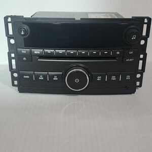 GM Part No 25834576 Car Radio CD Player from 2009 Chevy Cobalt Chevrolet